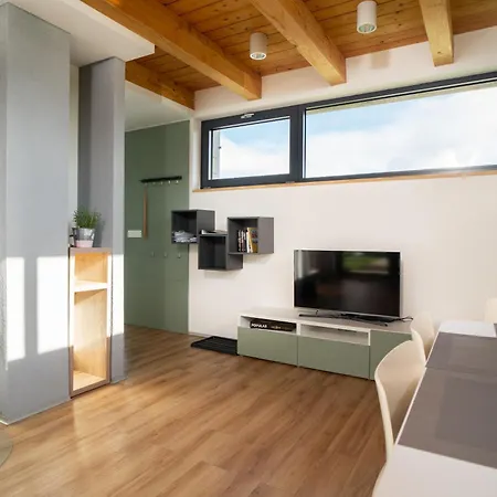 Domček Natur, * Vel'ka Lomnica